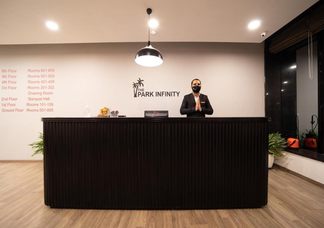 Отель The Park Infinity Сурат Экстерьер фото